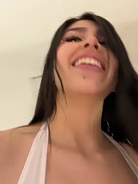 Chat XXX en directo de Helena_Whaite