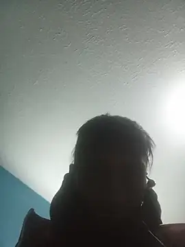 Crazygrillo69のライブXXXチャット