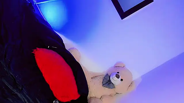 daniela_dolls: απευθείας συνομιλία ΧΧΧ