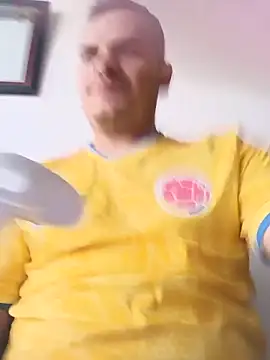 Edwin_Q Chat XXX live