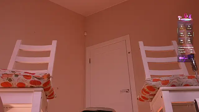 צ'אט XXX בשידור חי של Miablueye