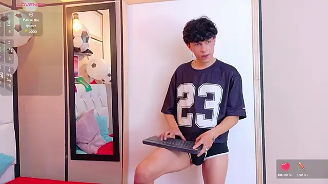 Axel__Evans 라이브 XXX 채팅
