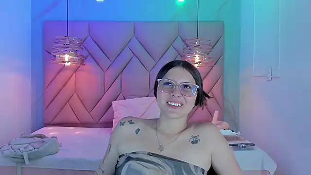 Chat XXX en directo de AngelaaCute_