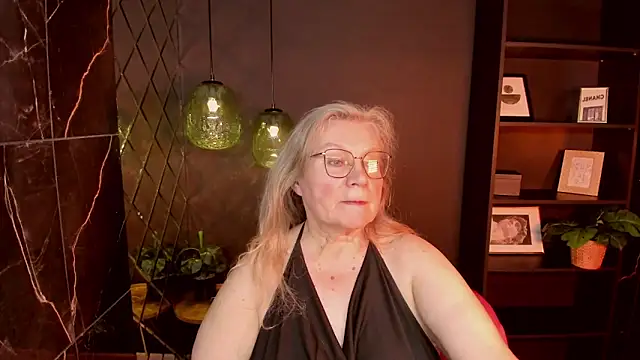 NataliMellow's Live XXX Chat