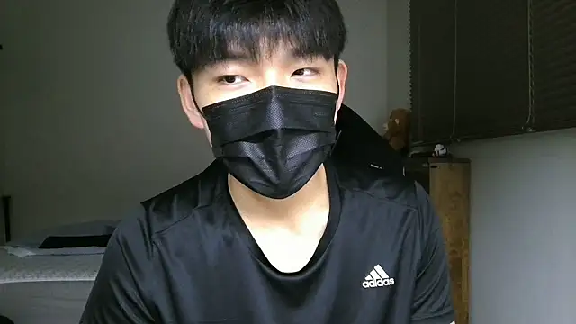 07kkikki 网络视讯表演