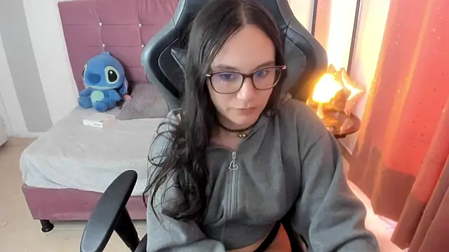 Chat +18 de Wanda_sg ao vivo