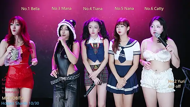 แชท XXX สดของ Rebel__Stage