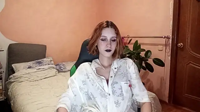 SirenFrost Live XXX-Chat