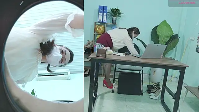 Lisa-sqiurt Live XXX-Chat