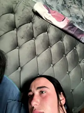 Chat +18 de MillieB ao vivo