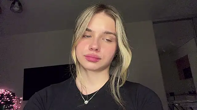 Chat XXX Live EarthaStinett