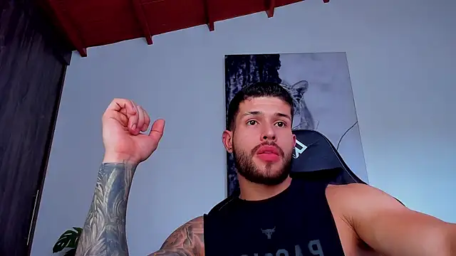 Santos_ramirez1のライブXXXチャット
