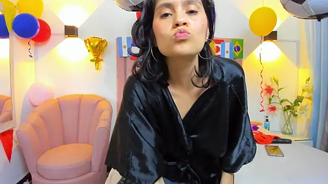 Chat +18 de Paulynavera ao vivo