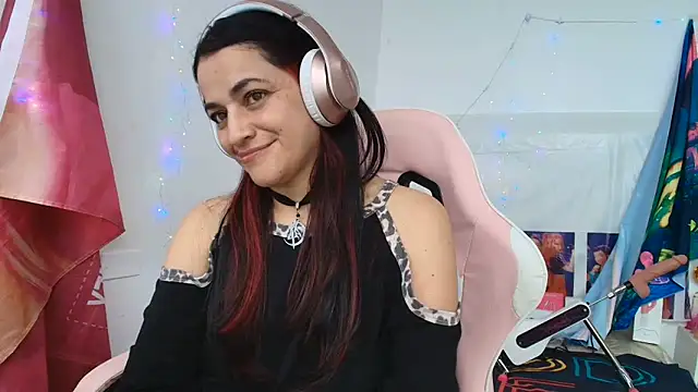 دردشة LovelyAzucena الجنسية المباشرة