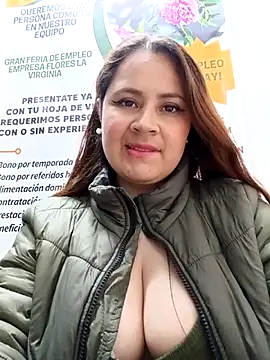 VANESSA__28 XXX чат на живо