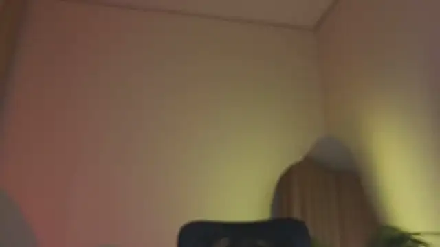 Oki_Mie's Live XXX Chat