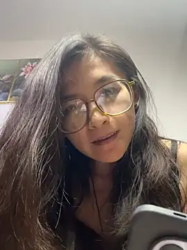 yinyin326 Adlı Modelin Canlı XXX Sohbeti