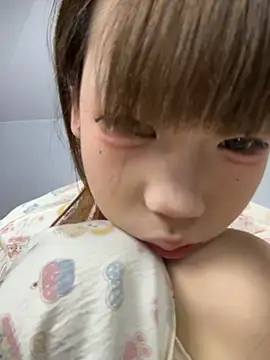 nameinamei 网络视讯表演