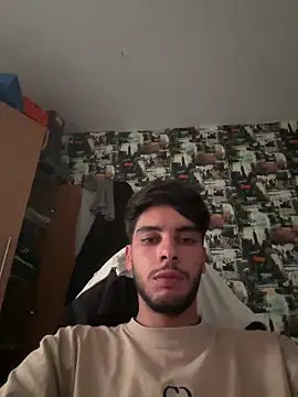 Tasty_Dickk: διαδικτυακό σόου στην κάμερα