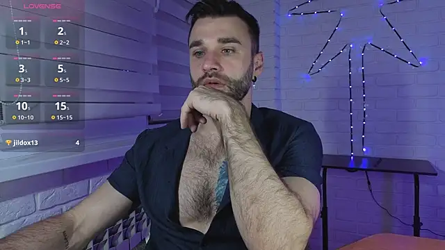 XXX chat uživo modela DaddySlava
