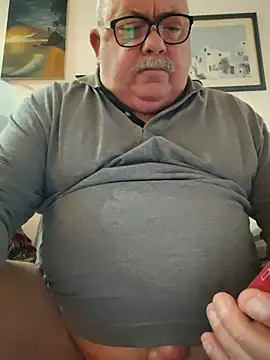 bylytom24 live XXX chat