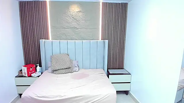 MILEY_JOAS2 élő XXX-chatje