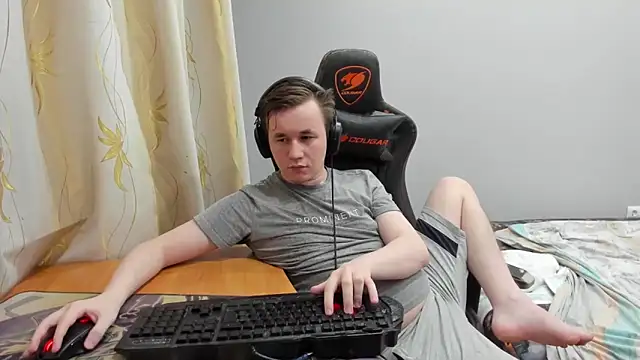 iliaskrislove: απευθείας συνομιλία ΧΧΧ