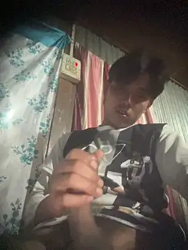 tpeeee 在線直播表演