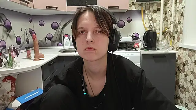 Saranade live XXX chat