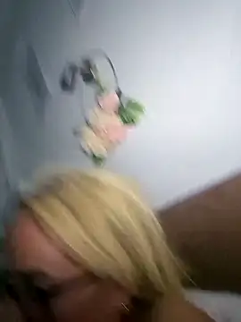 Molliexo's Live XXX Chat