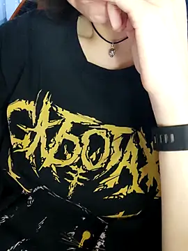 Živý XXX chat Aashikalaa