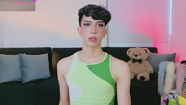 Jamess_Brown élő XXX-chatje