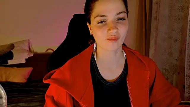KiraVair's Live XXX Chat