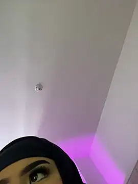 دردشة Yasmin_cute الجنسية المباشرة