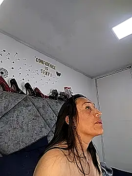 Shantey_Laurent live XXX chat
