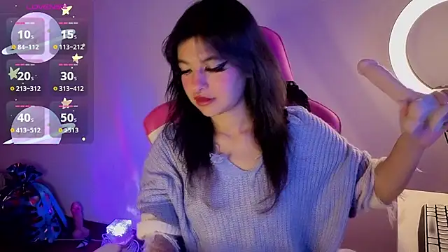 larah_uwu Live XXX-chat