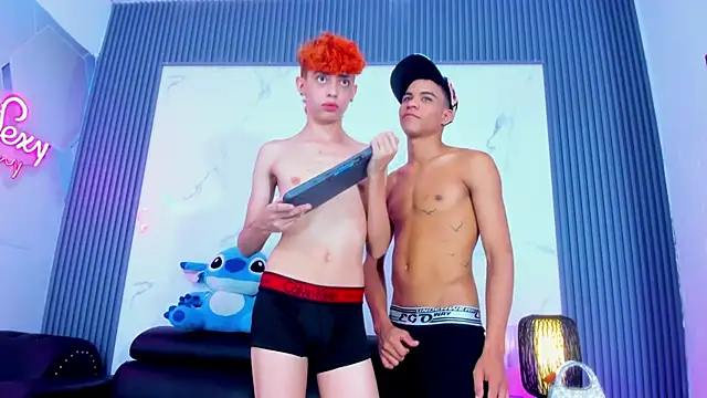 Anthony_little Adlı Modelin Canlı XXX Sohbeti