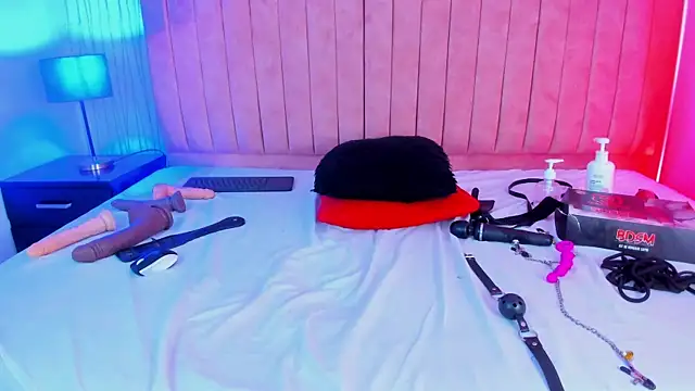 Онлайн чат XXX PamelaaPonce