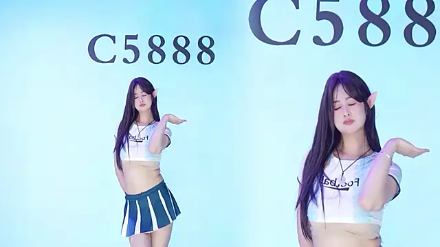 C5888 即時 XXX 聊天