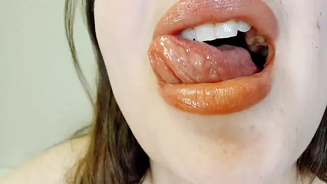 AliseSexyDoll777's Live XXX Chat