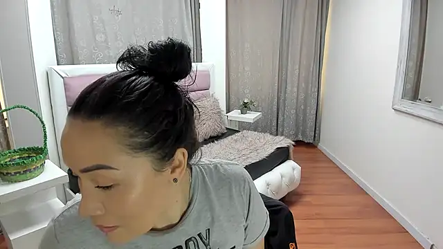 Czat XXX na żywo – gaby_trent