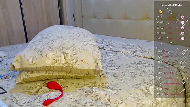 Chat XXX en directo de FaRaSha777