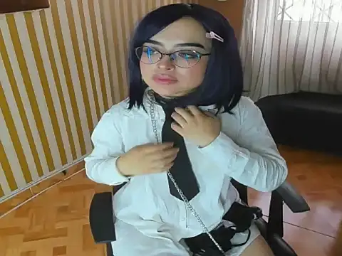 Mini_Rouse's Live XXX Chat