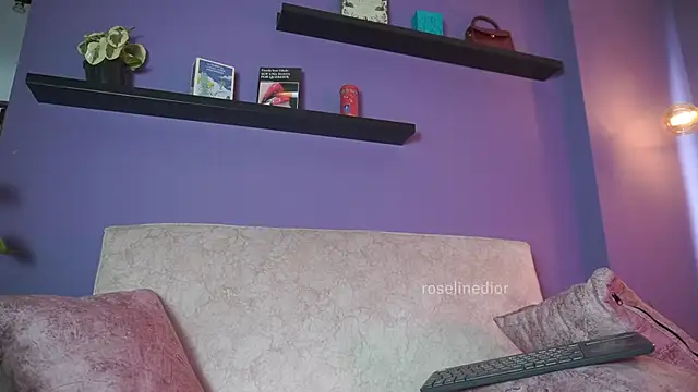 roselinedior's Live XXX Chat