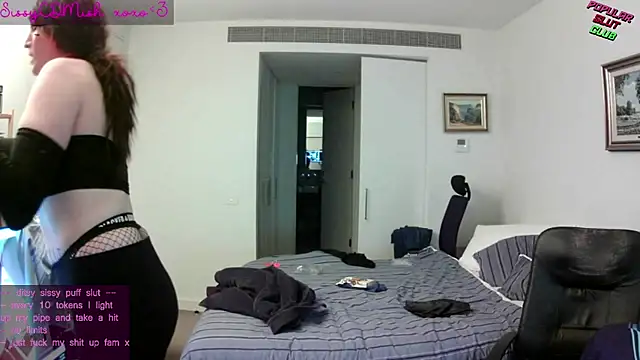 SissyCDMish Adlı Modelin Canlı XXX Sohbeti