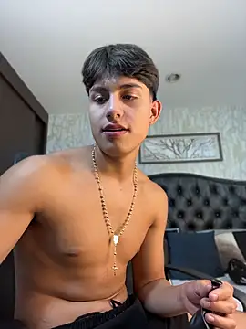 Lander_Cruz Chat XXX live