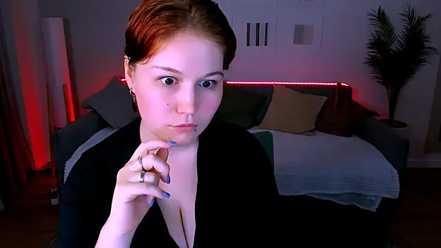 Chat +18 de MiaLacrice ao vivo