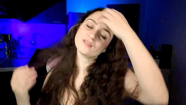 Cerann1 Live XXX-chat