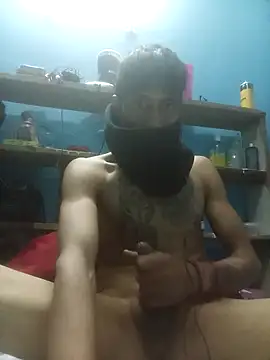 Chatroom XXX en direct de Crazygrillo69
