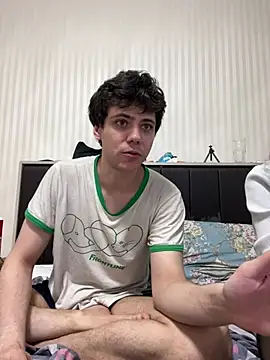 lovburger Adlı Modelin Canlı XXX Sohbeti